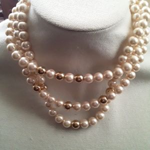Vintage Napier large Cream faux Pearl's with gold